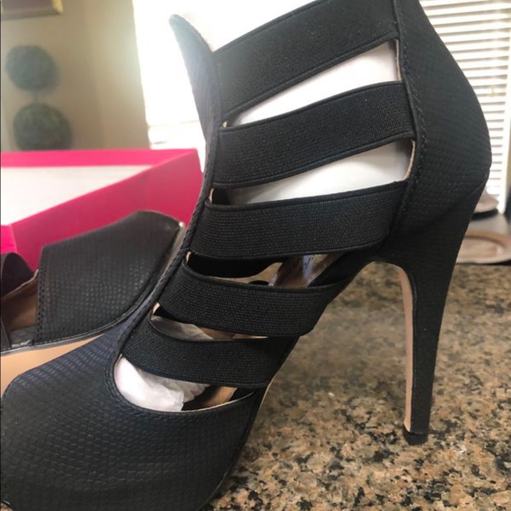 Black High Heel Sandals